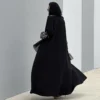 عباية سوداء فاخرة مطرزة بتصميم حديث وأنيق